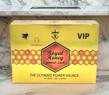 MIEL DE MALASIA ROYAL HONEY VIP caja con 12 sobres de 20 gramos.